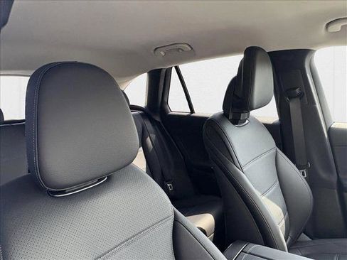 New 2025 Mercedes-Benz GLC 350e GLC 350e image 23