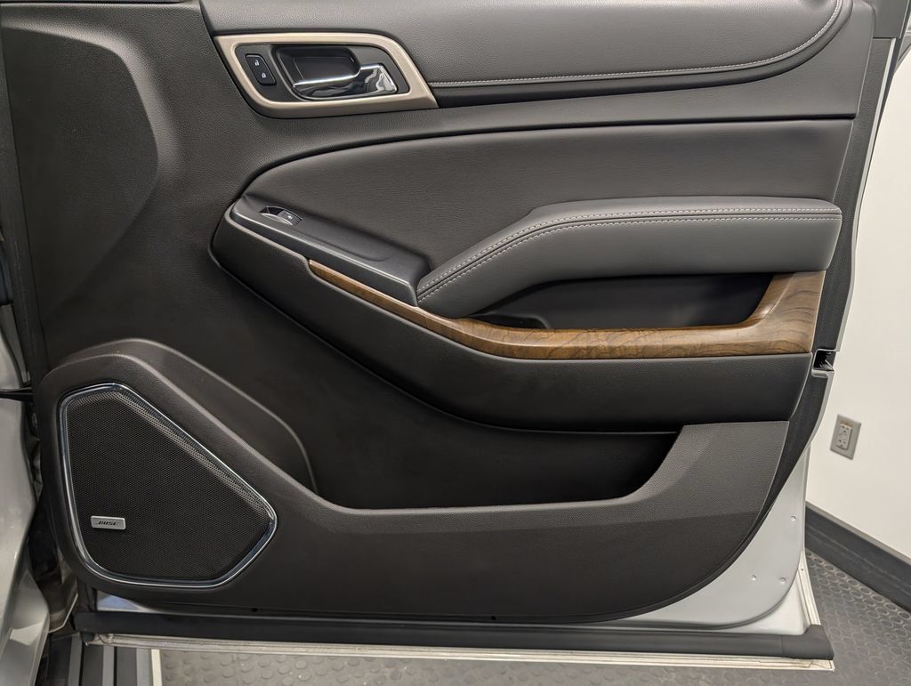 Used 2019 GMC Yukon Denali AWD/4WD image 28