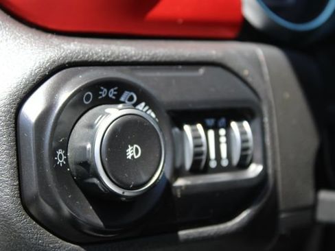 Used 2021 Jeep Wrangler Unlimited Rubicon AWD/4WD image 28