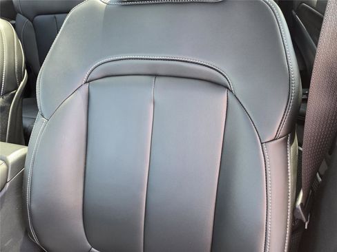 New 2026 Jeep Grand Cherokee L Limited image 19