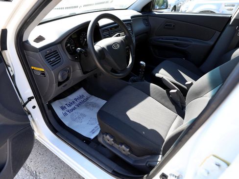 Used 2008 Kia Rio5 LX w/ PWR Pkg image 15