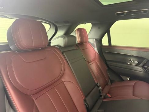 New 2025 Land Rover Range Rover Sport Dynamic SE AWD/4WD image 29