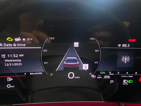 New 2025 Audi Q5 Prestige image 11