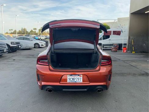 Used 2022 Dodge Charger Scat Pack RWD image 12
