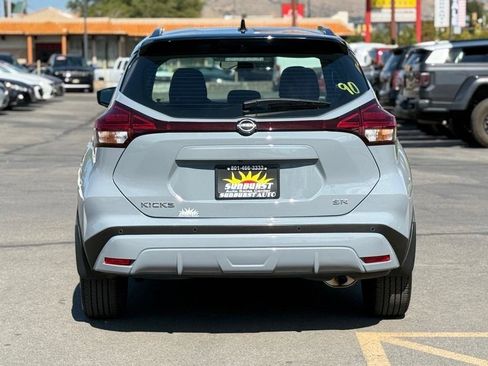 Used 2024 Nissan Kicks SR FWD image 6