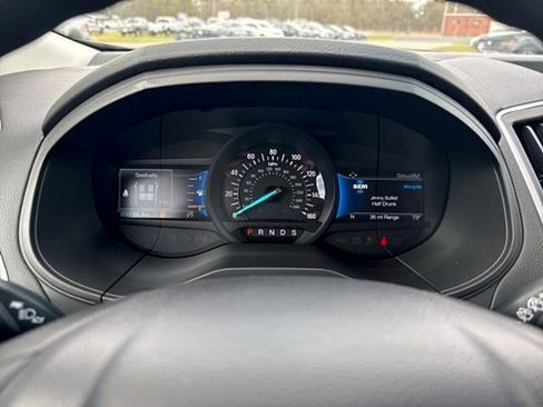 New 2024 Ford Edge SE image 13