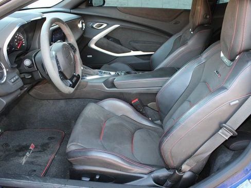 Used 2021 Chevrolet Camaro ZL1 image 16