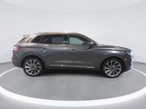 Used 2020 Lincoln Nautilus Reserve w/ Equipment Group 202A image 4