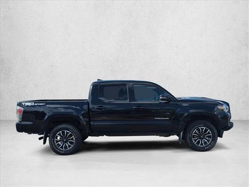 Used 2020 Toyota Tacoma TRD Sport RWD image 4