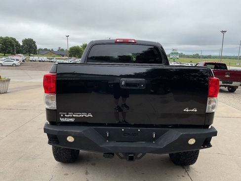 Used 2012 Toyota Tundra Limited w/ Platinum Pkg AWD/4WD image 9
