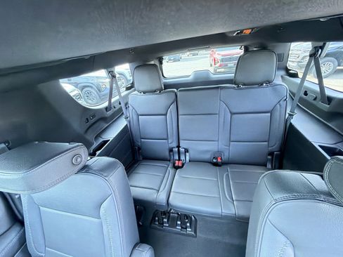 Used 2024 GMC Yukon XL Denali w/ Denali Reserve Package AWD/4WD image 26