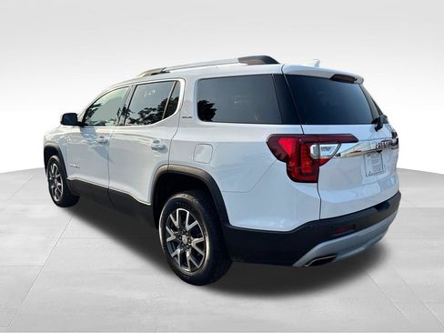 Used 2023 GMC Acadia SLE w/ Driver Convenience Package AWD/4WD image 3