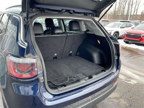 Used 2019 Jeep Compass Latitude image 24