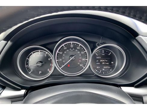 Used 2019 MAZDA CX-5 Touring image 22