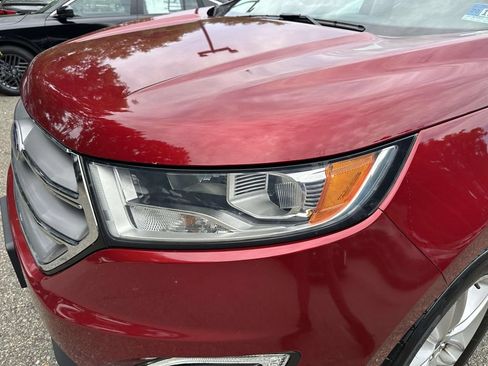 Used 2016 Ford Edge SEL w/ Equipment Group 201A AWD/4WD image 9