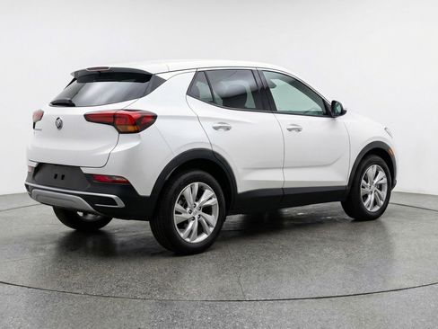 Used 2025 Buick Encore GX Preferred FWD image 9