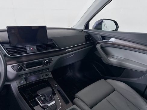 Certified 2024 Audi Q5 2.0T Premium w/ Convenience Package AWD/4WD image 22