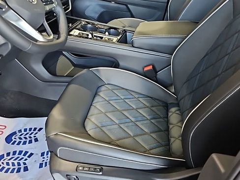 New 2026 Volkswagen Atlas Cross Sport SEL Premium R-Line AWD/4WD image 27