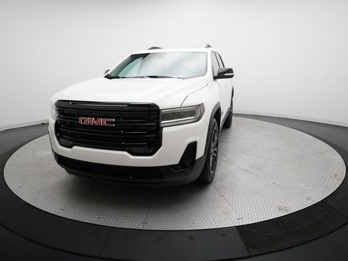 Certified 2023 GMC Acadia SLT w/ Elevation Edition image 35