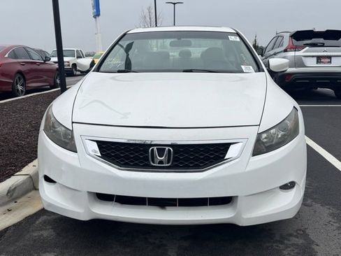 Used 2010 Honda Accord EX-L image 2