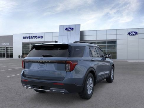 New 2026 Ford Explorer Active image 31