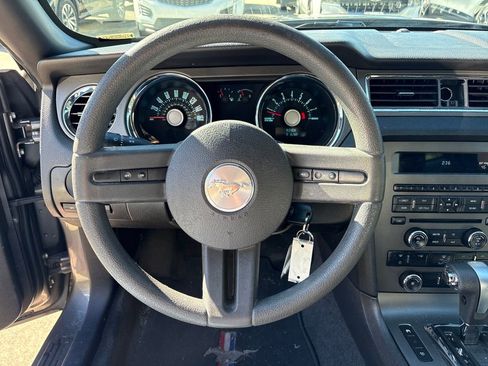 Used 2011 Ford Mustang Coupe w/ 101A Rapid Spec Order Code image 18