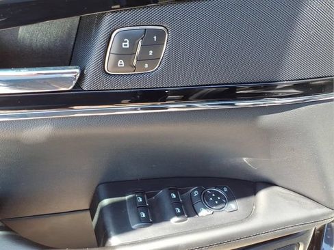 Used 2023 Lincoln Nautilus AWD image 13