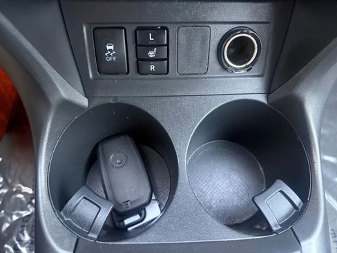 Used 2011 Toyota RAV4 Limited image 23