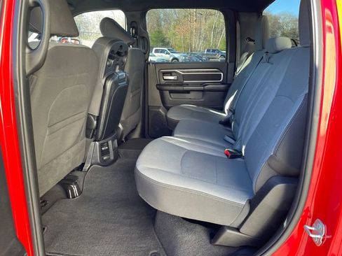 Used 2024 RAM 2500 Big Horn w/ Bed Utility Group image 18