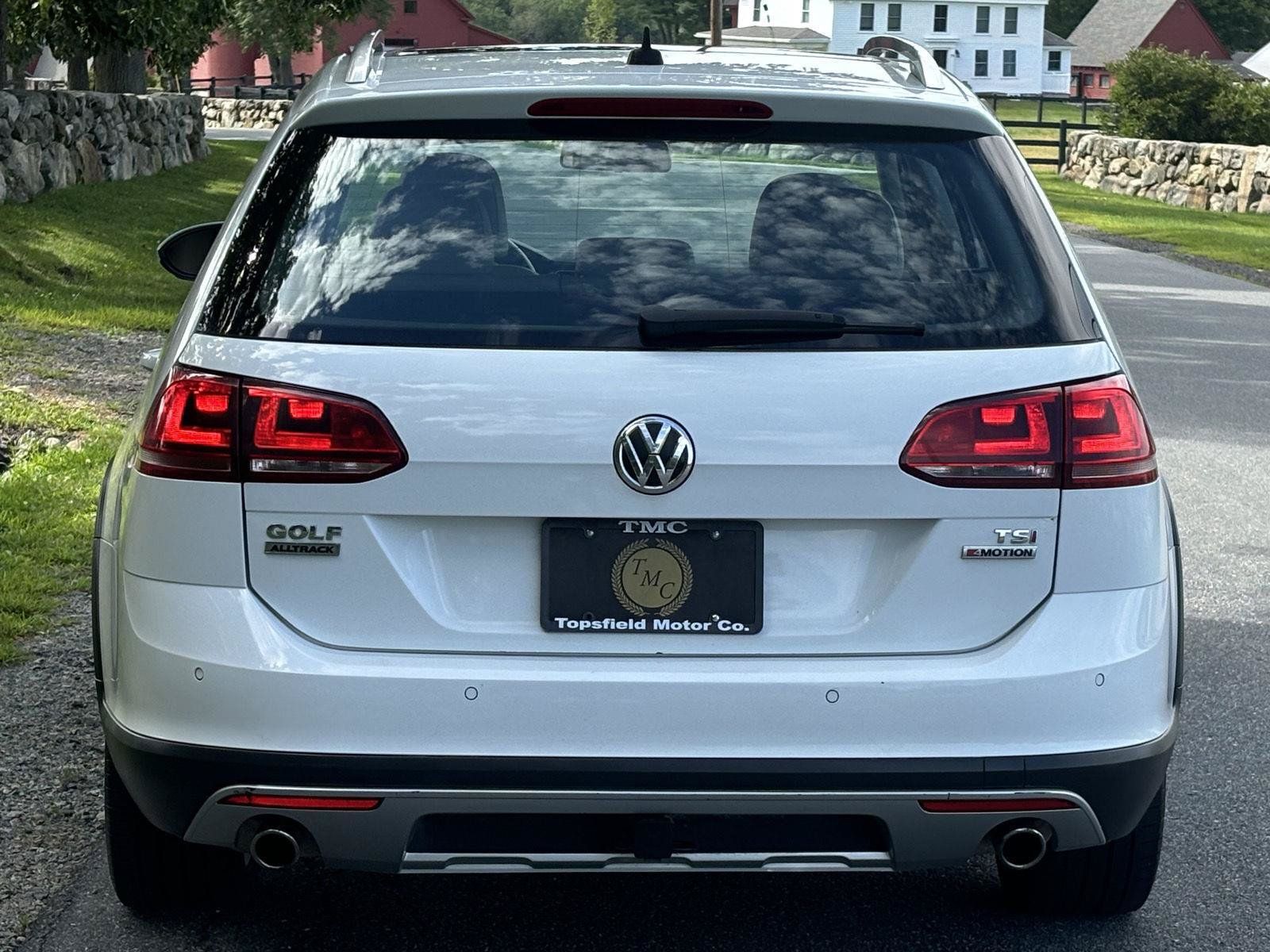 Used 2017 Volkswagen Golf Alltrack AWD/4WD image 20