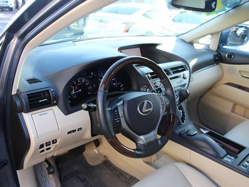 Used 2013 Lexus RX 350 FWD w/ Navigation Pkg image 18