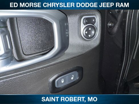 Used 2024 Jeep Wrangler Unlimited Sport AWD/4WD image 19