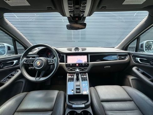 Certified 2023 Porsche Macan AWD/4WD image 14