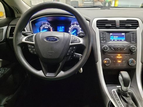 Used 2015 Ford Fusion S FWD image 22