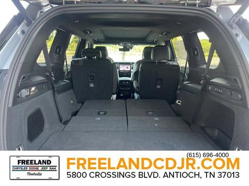 New 2025 Jeep Grand Cherokee L Overland w/ Luxury Tech Group IV AWD/4WD image 11