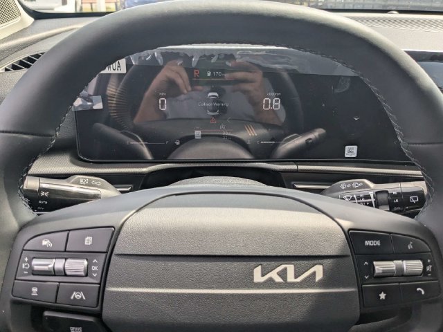 New 2026 Kia Sportage LX w/ LX Convenience Package FWD image 27