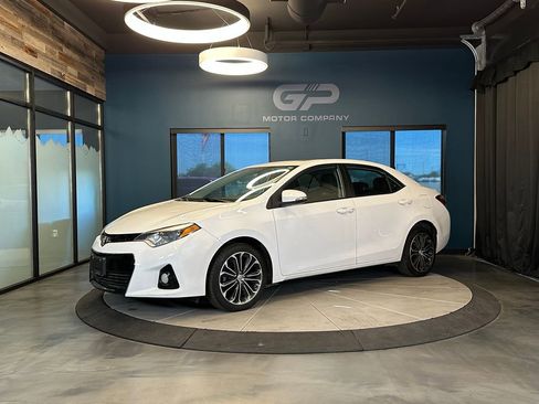 Used 2014 Toyota Corolla S w/ Driver Convenience Package FWD image 7