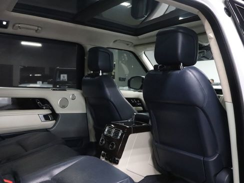 Used 2019 Land Rover Range Rover Long Wheelbase Supercharged image 21