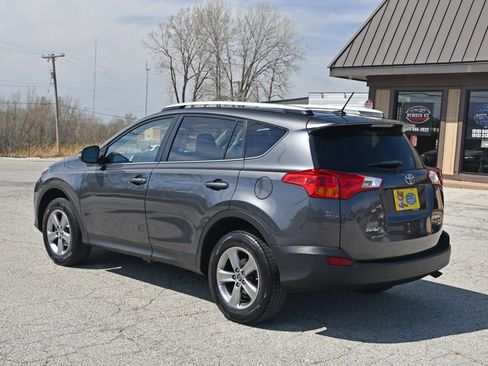 Used 2015 Toyota RAV4 XLE AWD/4WD image 6