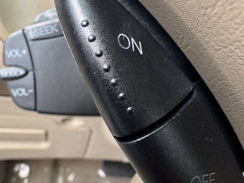 Used 2005 Ford Focus SE image 36