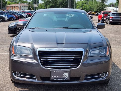 Used 2013 Chrysler 300 S AWD/4WD image 6