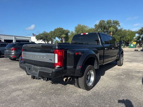 Used 2019 Ford F450 Platinum w/ Platinum Ultimate Package AWD/4WD image 2