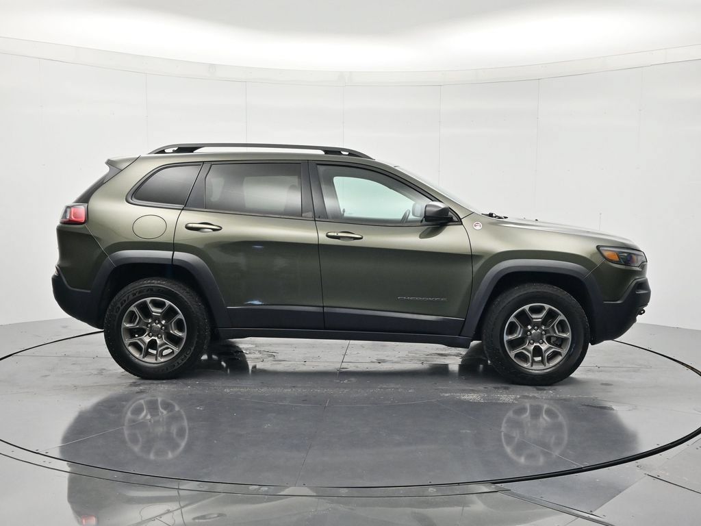 Used 2020 Jeep Cherokee Trailhawk w/ Cold Weather Group AWD/4WD image 4