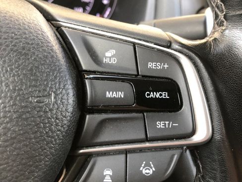 Used 2020 Honda Accord Touring image 21