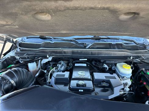 Used 2021 RAM 2500 Laramie image 9