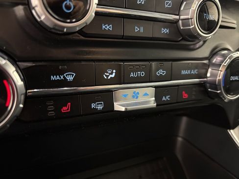 Used 2024 Ford F150 XLT w/ Equipment Group 302A MID image 39