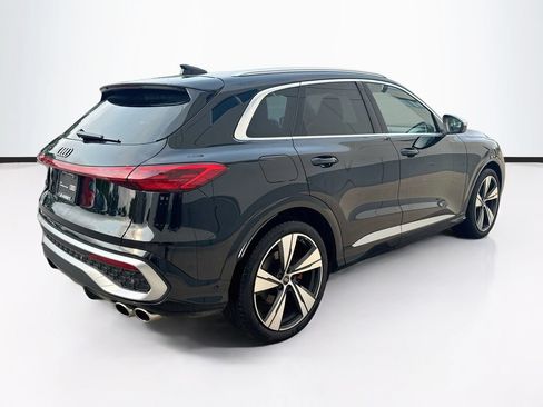 Certified 2025 Audi SQ5 Premium Plus AWD/4WD image 5