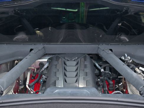 Used 2023 Chevrolet Corvette Stingray Premium Cpe w/ Z51 Performance Package image 19