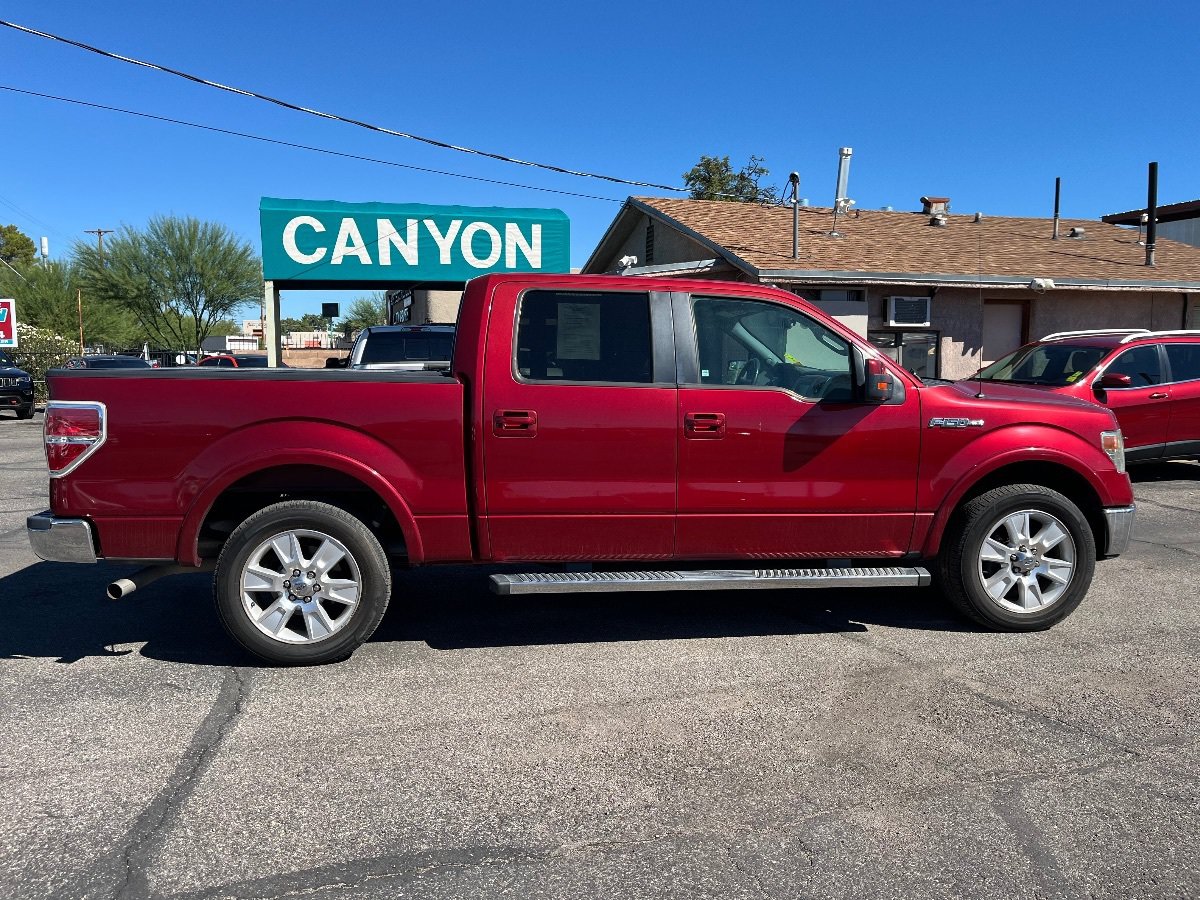 Used 2013 Ford F150 Lariat w/ Luxury Equipment Group RWD image 2