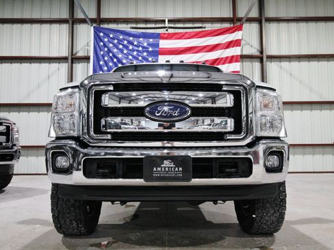 Used 2015 Ford F350 Lariat AWD/4WD image 2